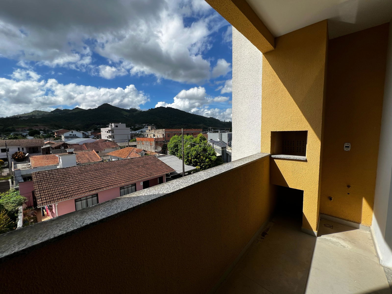 Apartamento à venda com 2 quartos, 86m² - Foto 3
