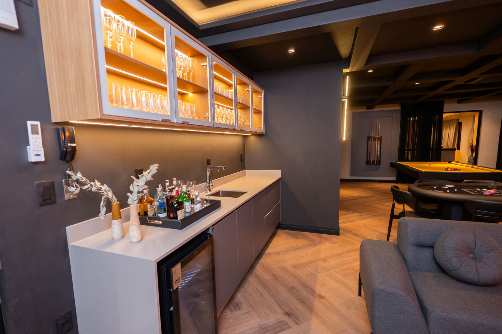 Apartamento à venda com 2 quartos, 62m² - Foto 9