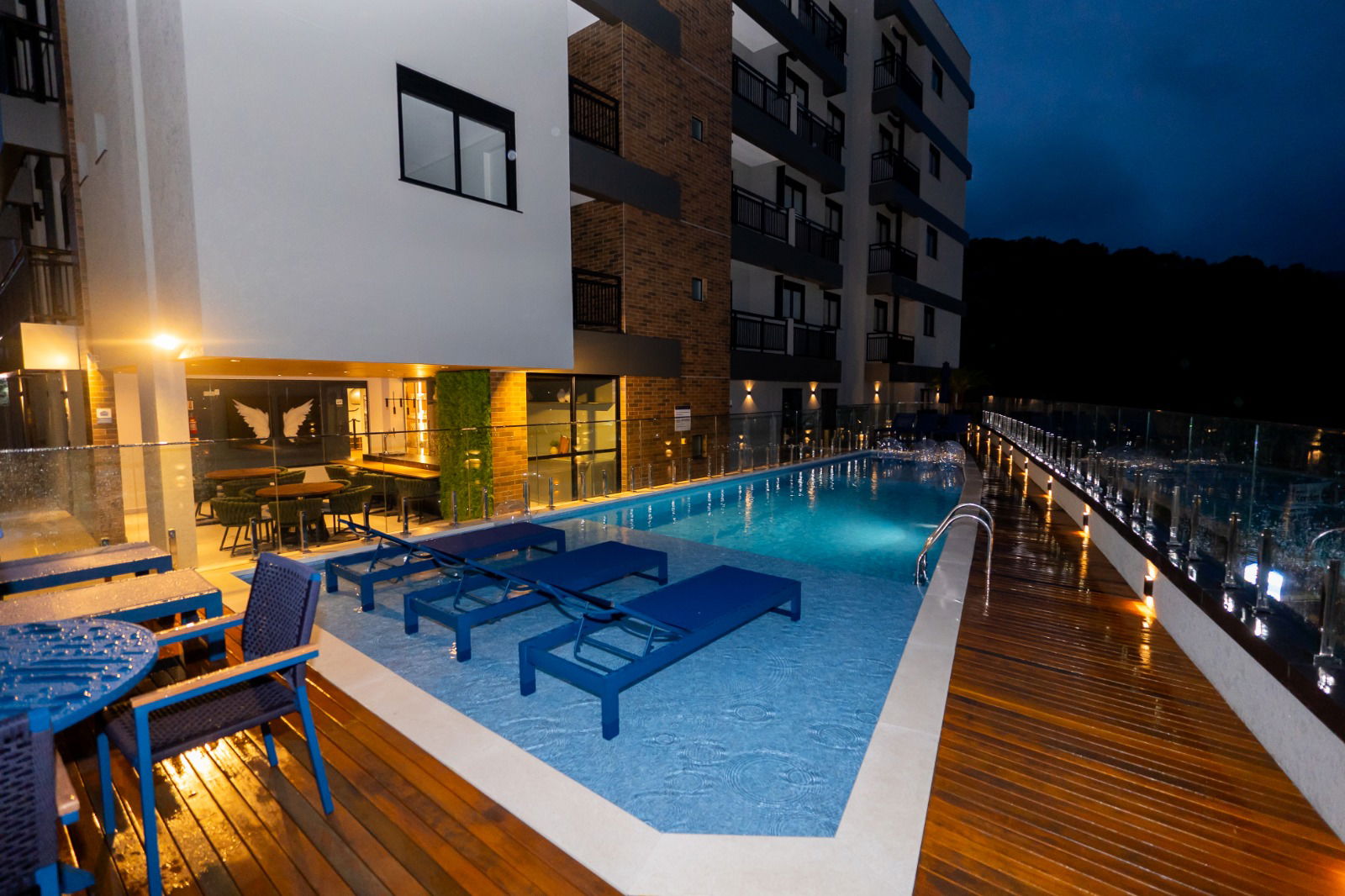 Apartamento à venda com 2 quartos, 62m² - Foto 10