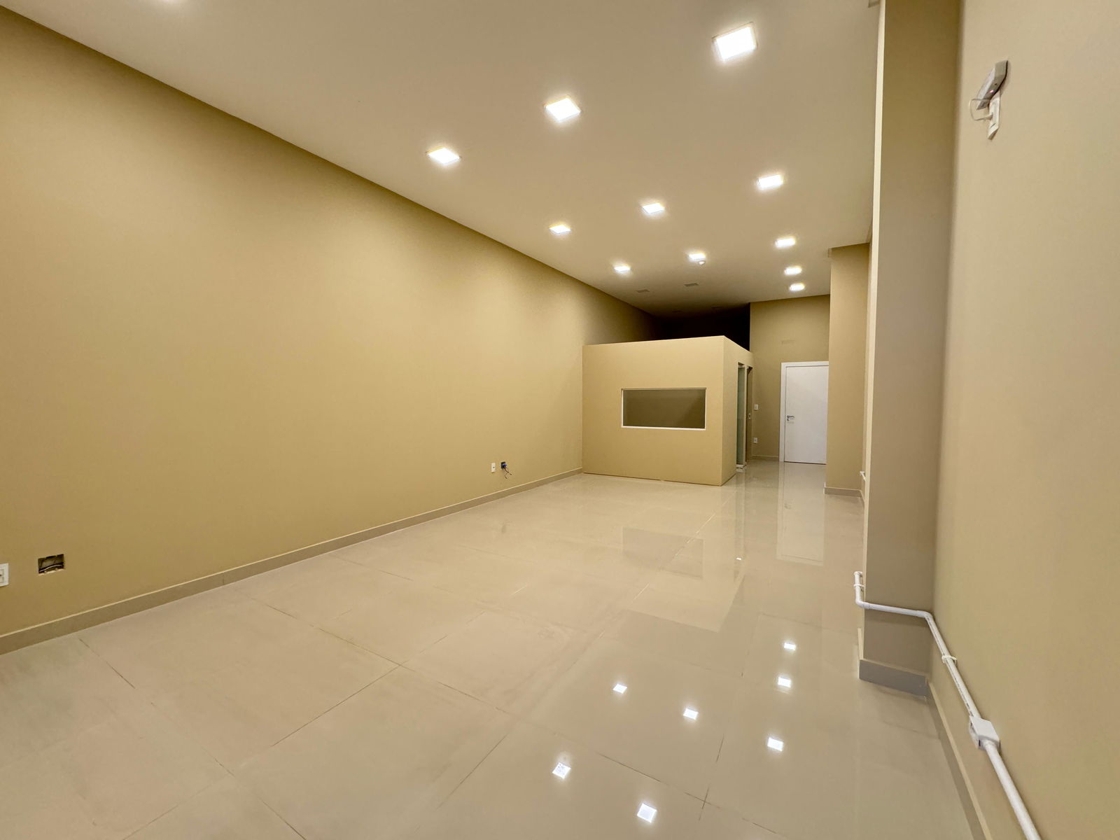 Conjunto Comercial-Sala à venda, 92m² - Foto 2