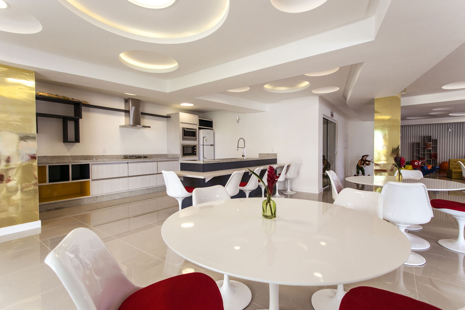 Apartamento à venda com 2 quartos, 147m² - Foto 13