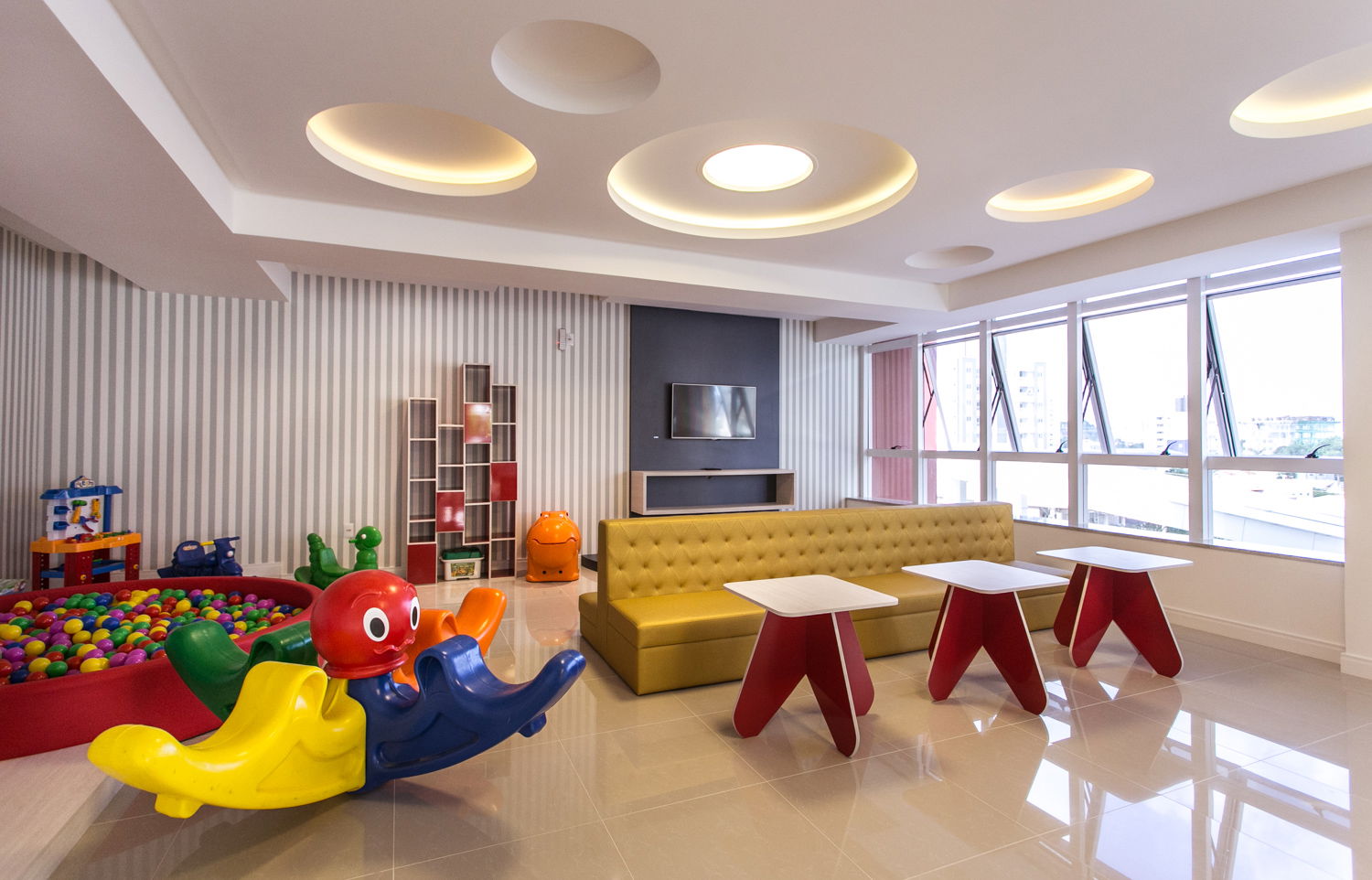 Apartamento à venda com 2 quartos, 147m² - Foto 15